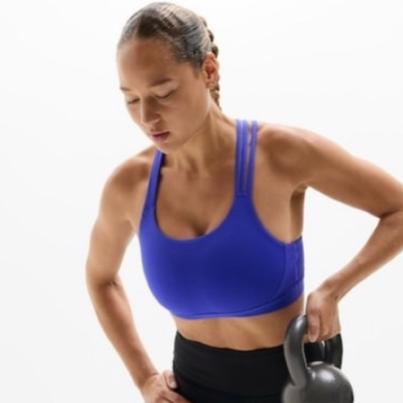 NWT Athleta Train Free Strappy Bra Size Medium in Borealis Blue - Picture 2 of 7